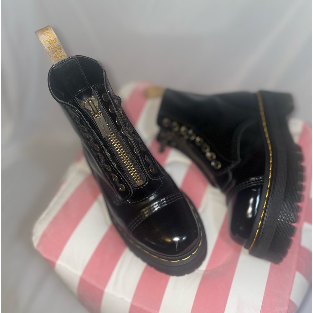 Dr. Martens Air Wair